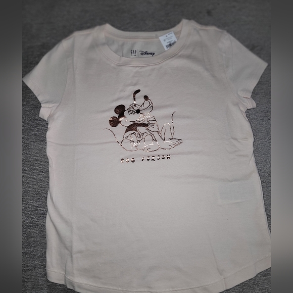 NWT - S (6-7) Girls Gap Disney T-Shirt - Picture 1 of 2